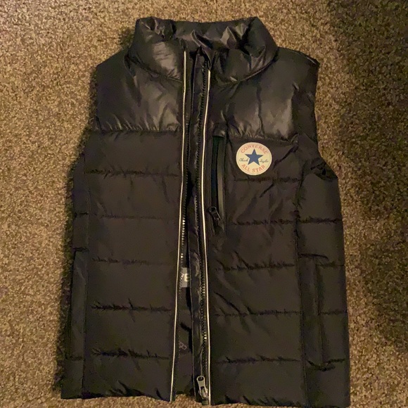 Converse Other - NWOT. Converse. Puffer vest. Girls.